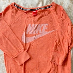 Nike pullover